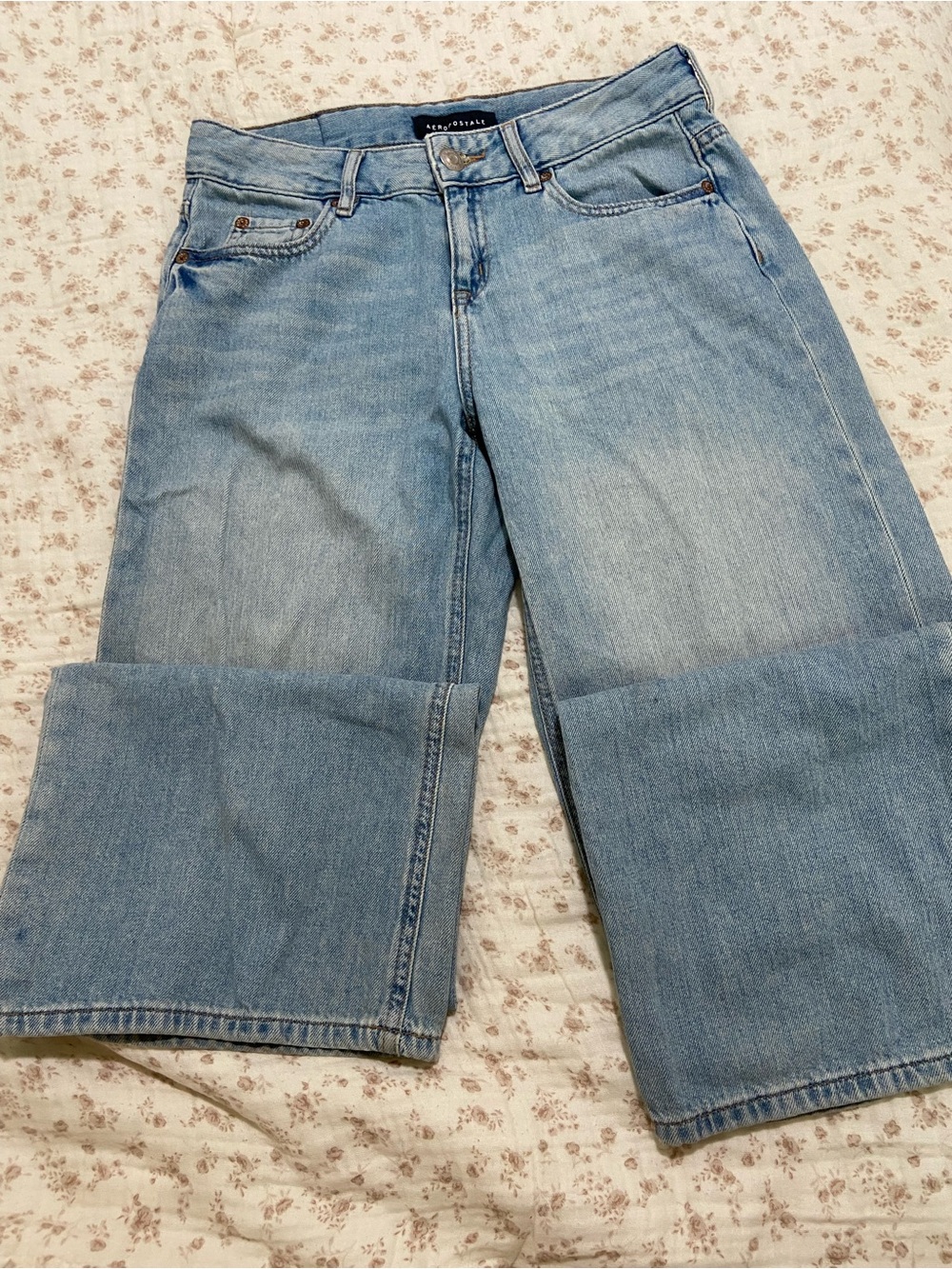 Aeropostale Light Blue Wide-Leg Women's Jeans - Picture 2 of 8